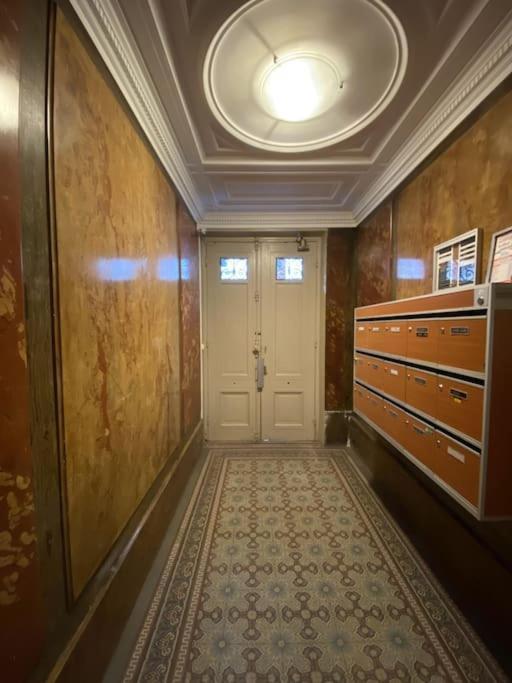 Apartamento Charming Flat In Montmartre - Imhost París Exterior foto